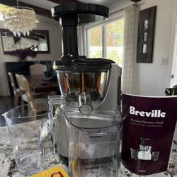 Breville Juicer 