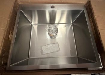 Sink 25x22x8.5