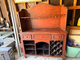 Buffet and Hutch