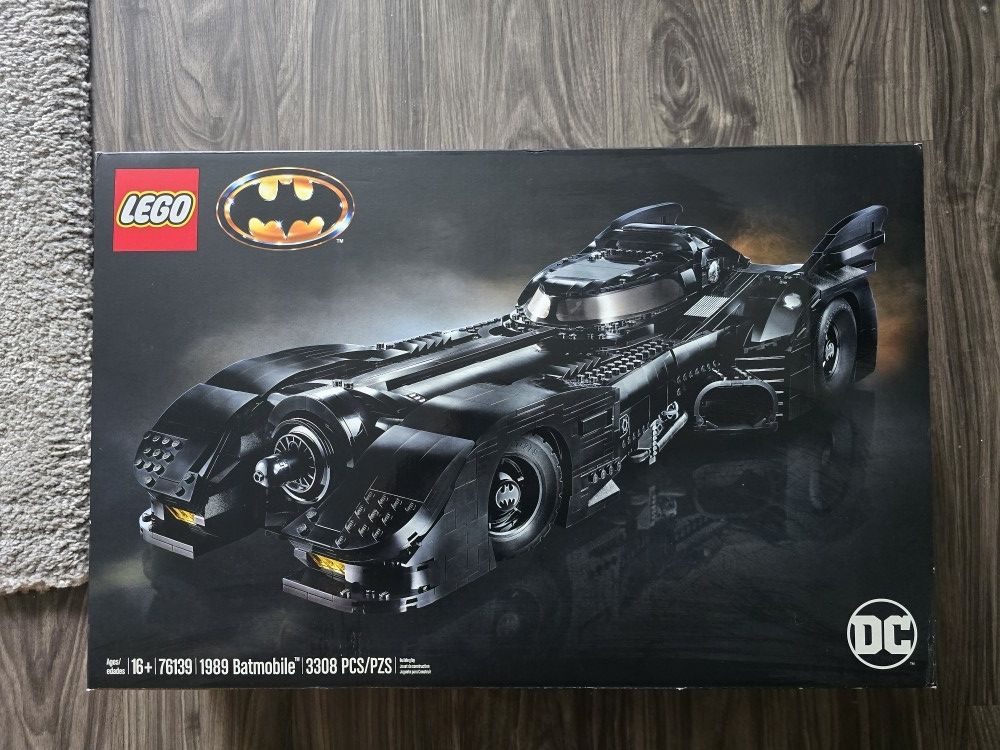 LEGO 76139 DC Batman 1989 Batmobile Building Kit (3,306 Piece)