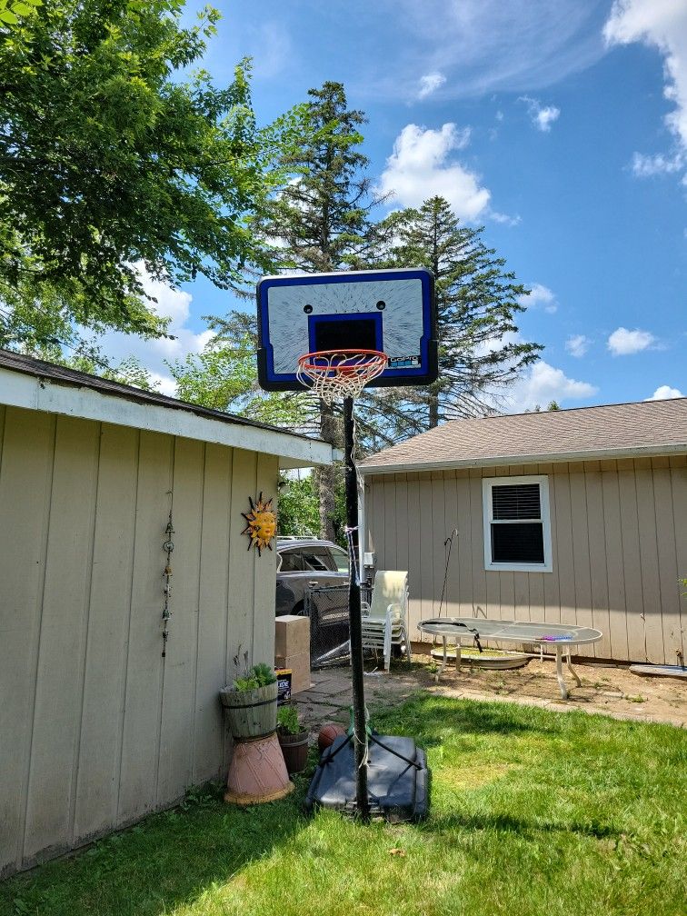 Basketball Hoop