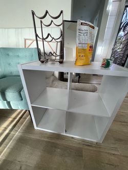 White 4-Cube Storage Shelf Unit