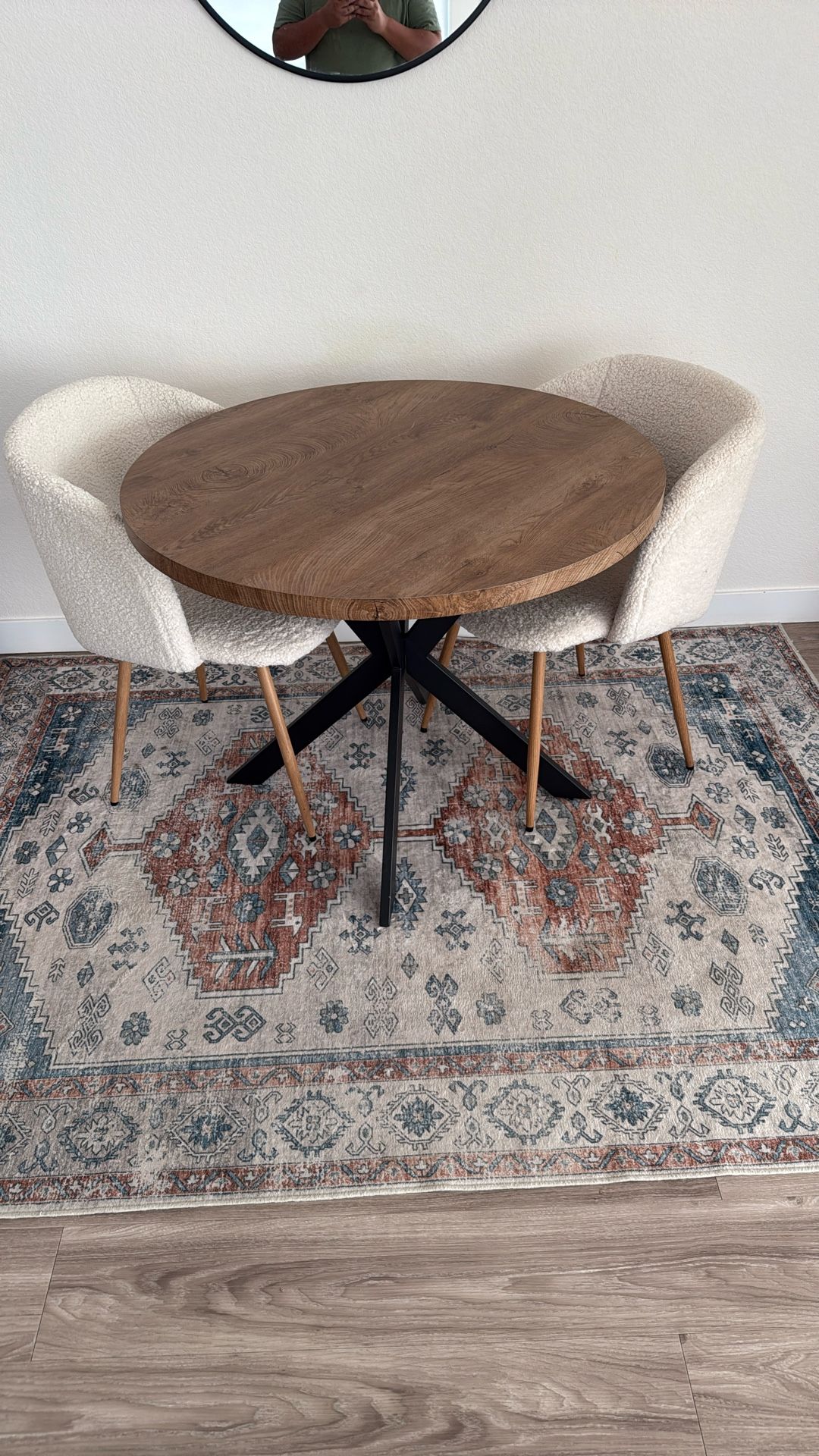 Dining Room Table With Chairs