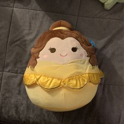 Belle Squishmallow