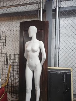 6 Foot Fiberglass Mannequin
