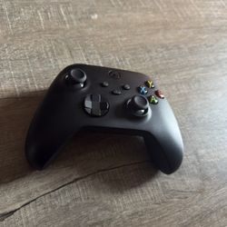 Xbox Series X Controller with USB Wireless Receiver – Like New