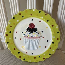 Cupcake Plate Decor/Birthday