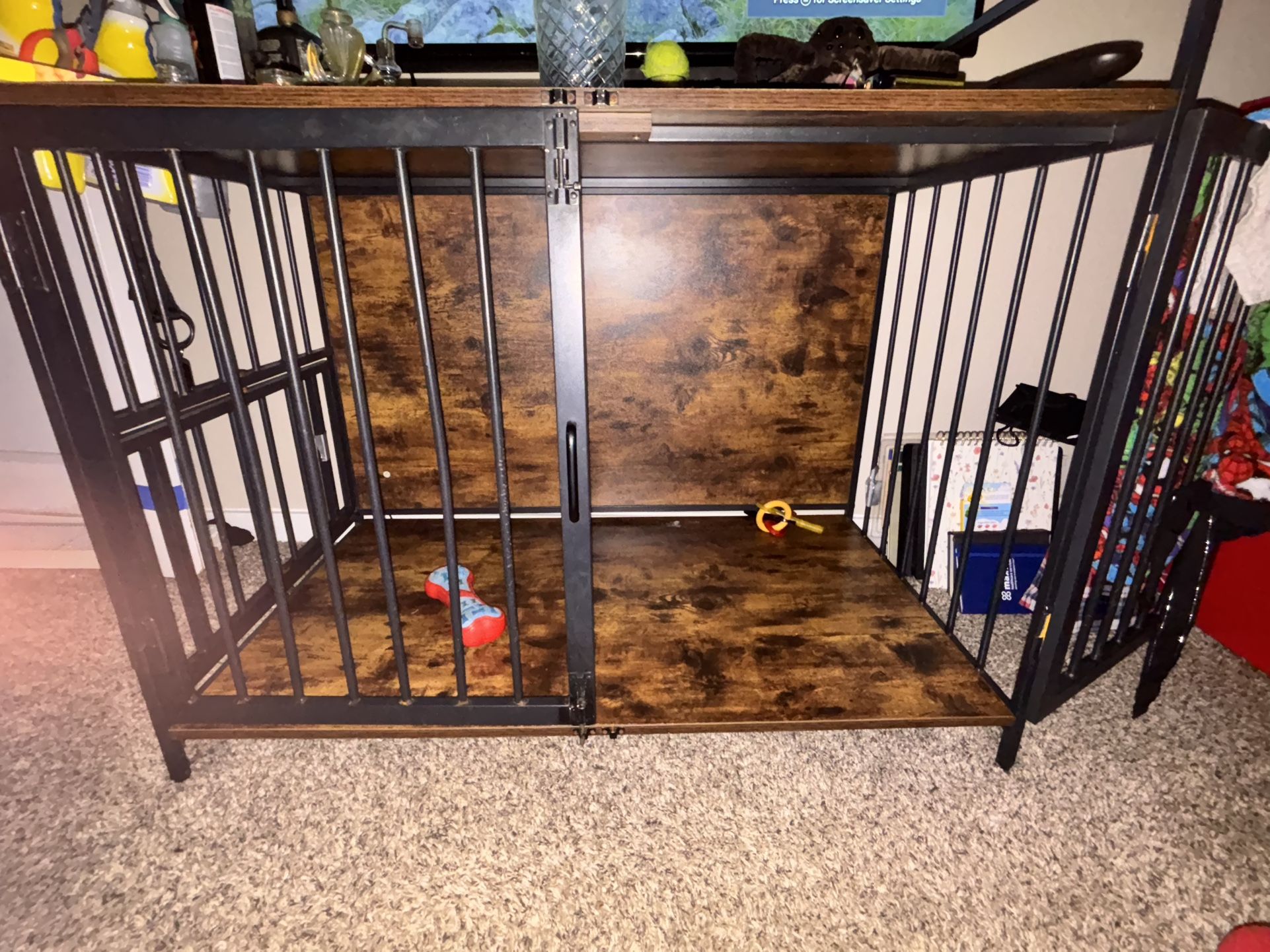 large kennell table and desk
