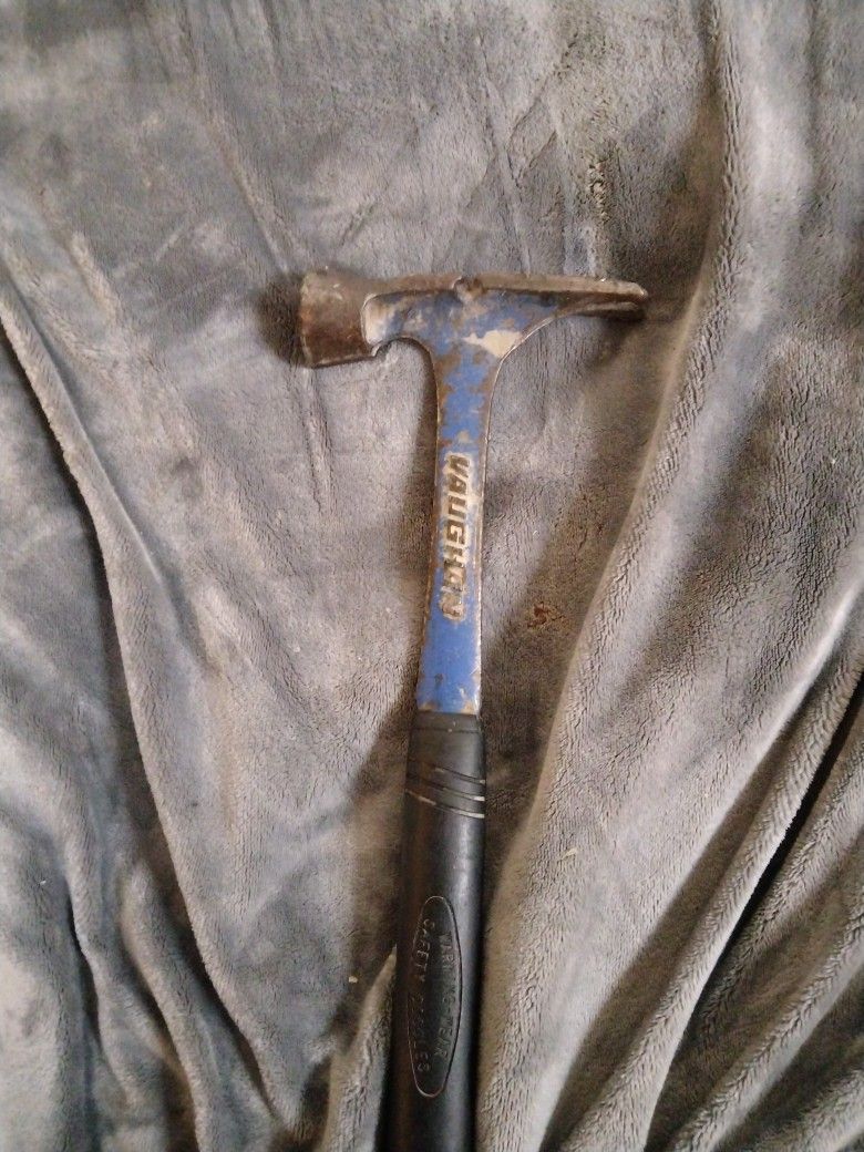 Vaughan Hammer Heavy Duty
