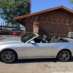 2014 Ford Mustang GT Premium