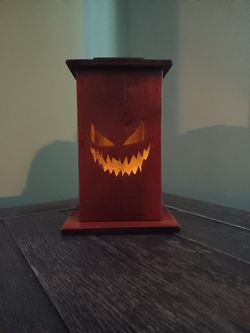 Cedar Jack-o-lantern Halloween Decoration.