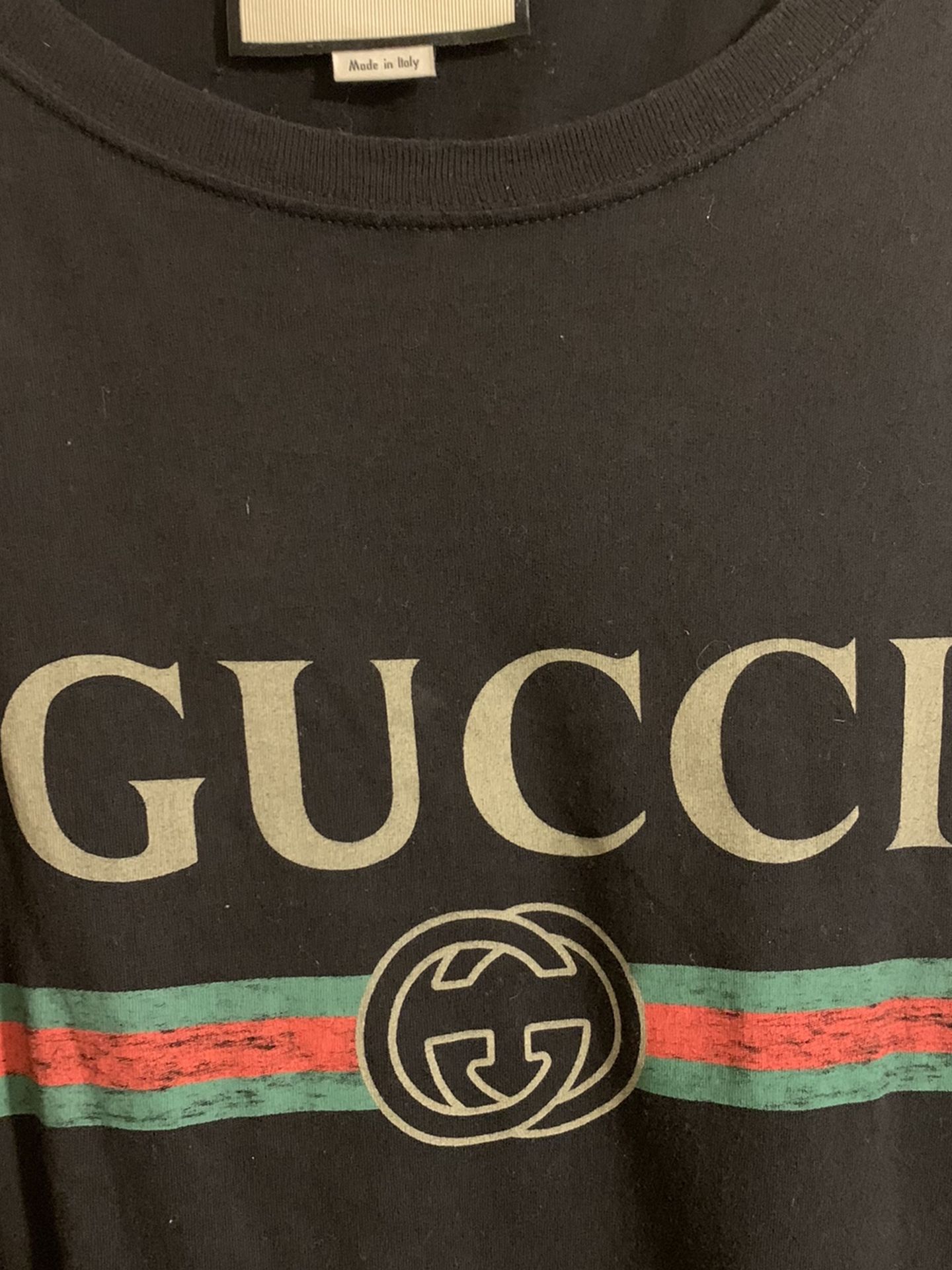 Men’s Gucci shirt