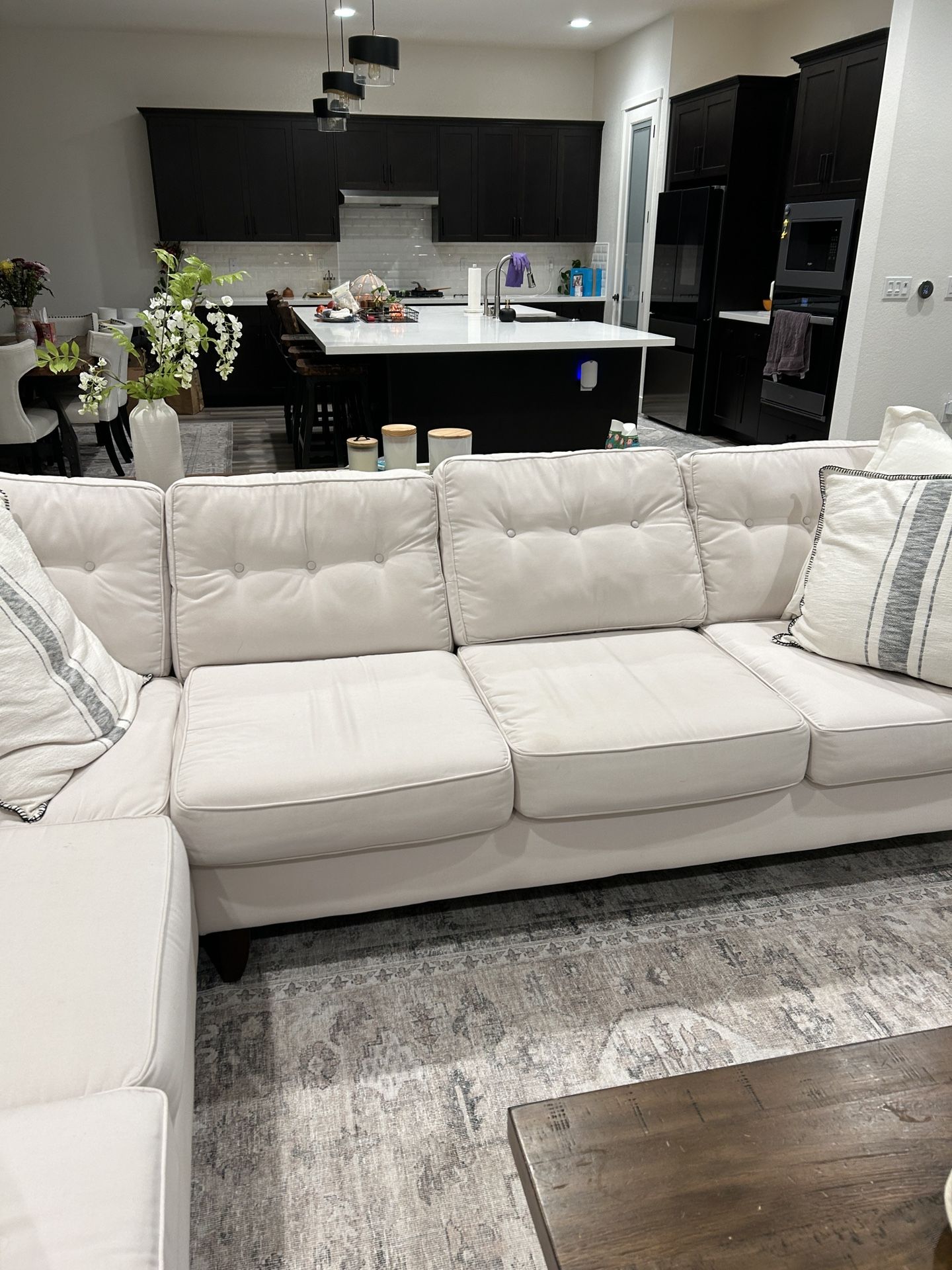 Sectional sofa
