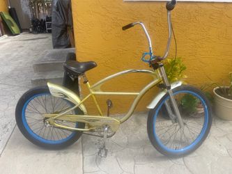 BEAUTIFUL REVIL BIKE 3 SPEED REALLY GOOD CONDITION