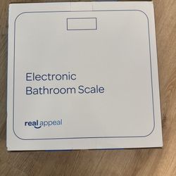 Real Appeal Electronic Bathroom Scale- Glass Unused Box Unopened
