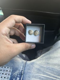 10k nugget earrings size L