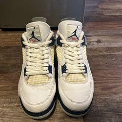 Air Jordan 4 Retro 'Midnight Navy' 