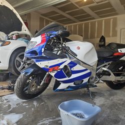 2001 Suzuki Gsxr 750