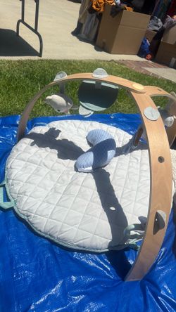 Tummy time mat