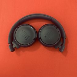 JBL Bluetooth Headphone