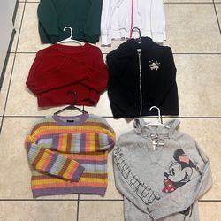 Girl top bundle size small $20