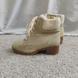 Beige Boot With Heel