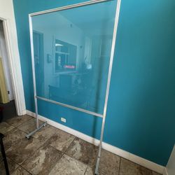 Plexiglass Stand