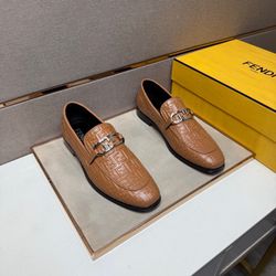 Fendi Men’s Leather Shoes With Box 2026 New