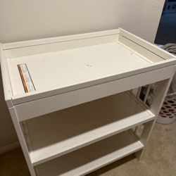 Changing Table