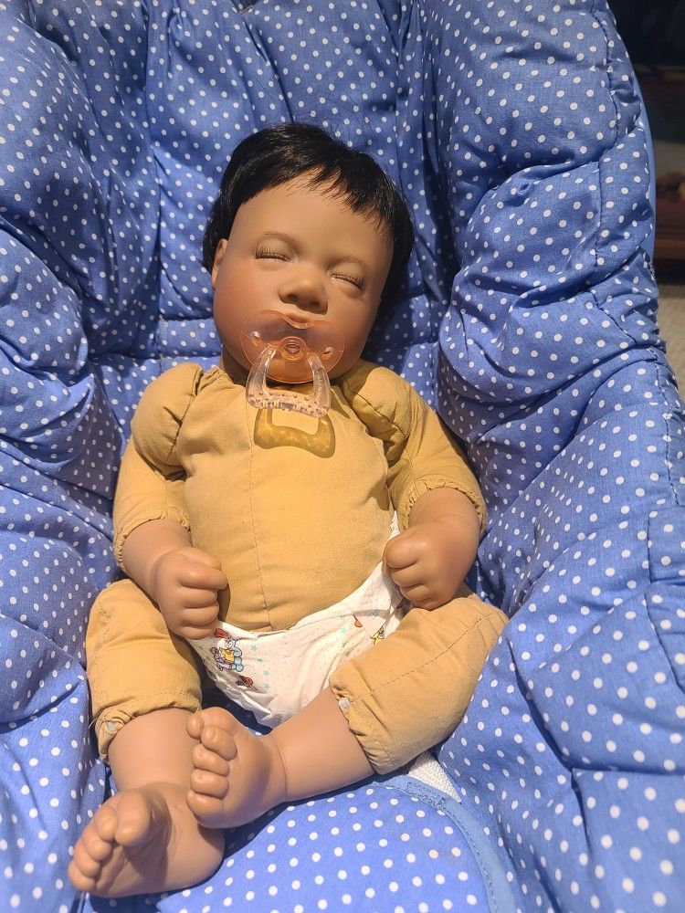 Lee Middleton Dolls 