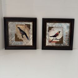 Pair of Framed Bird Prints