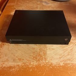 Xbox One X 