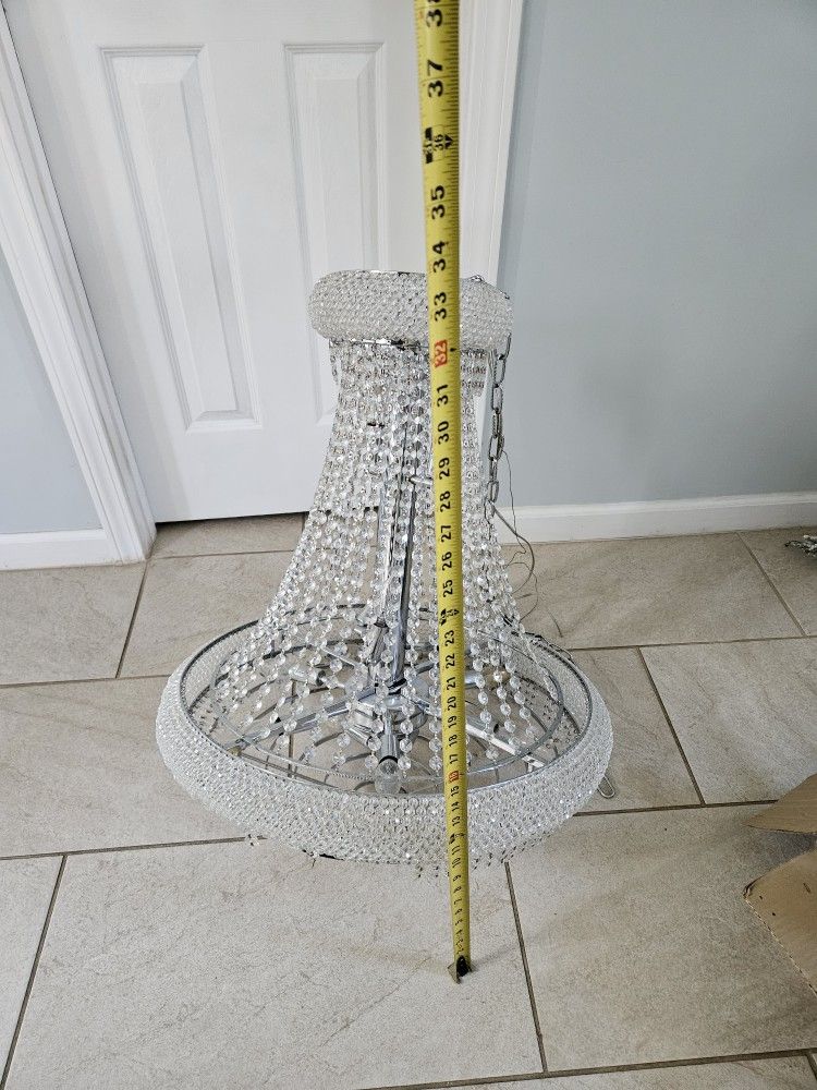 CRYSTAL CHANDLER. LAMPARA DE CRYSTAL 