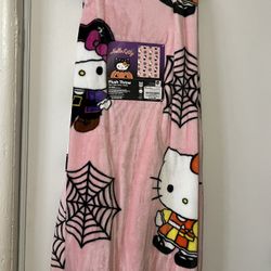 Hello Kitty Halloween Blanket