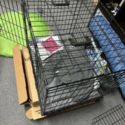 Medium Dog Crate. 