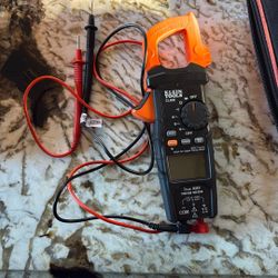 Klein Tools Voltage Meter