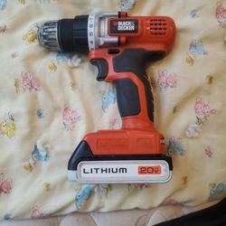 Black & Decker 20V MAX cordless drill/driver