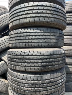 Vendo llantas usadas LT 225/75/R16 marca Michelin