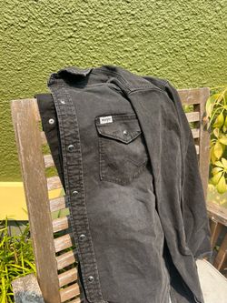 Wrangler Black Button Up Long Sleeve Size Medium