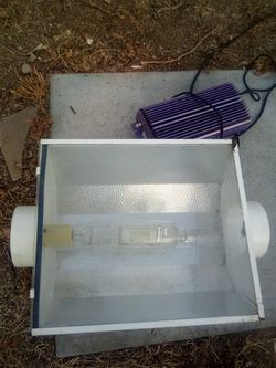 1000 Watt HPS Light $50