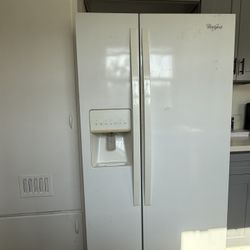 33-in Wide White Side By Side Whirlpool Fridge 