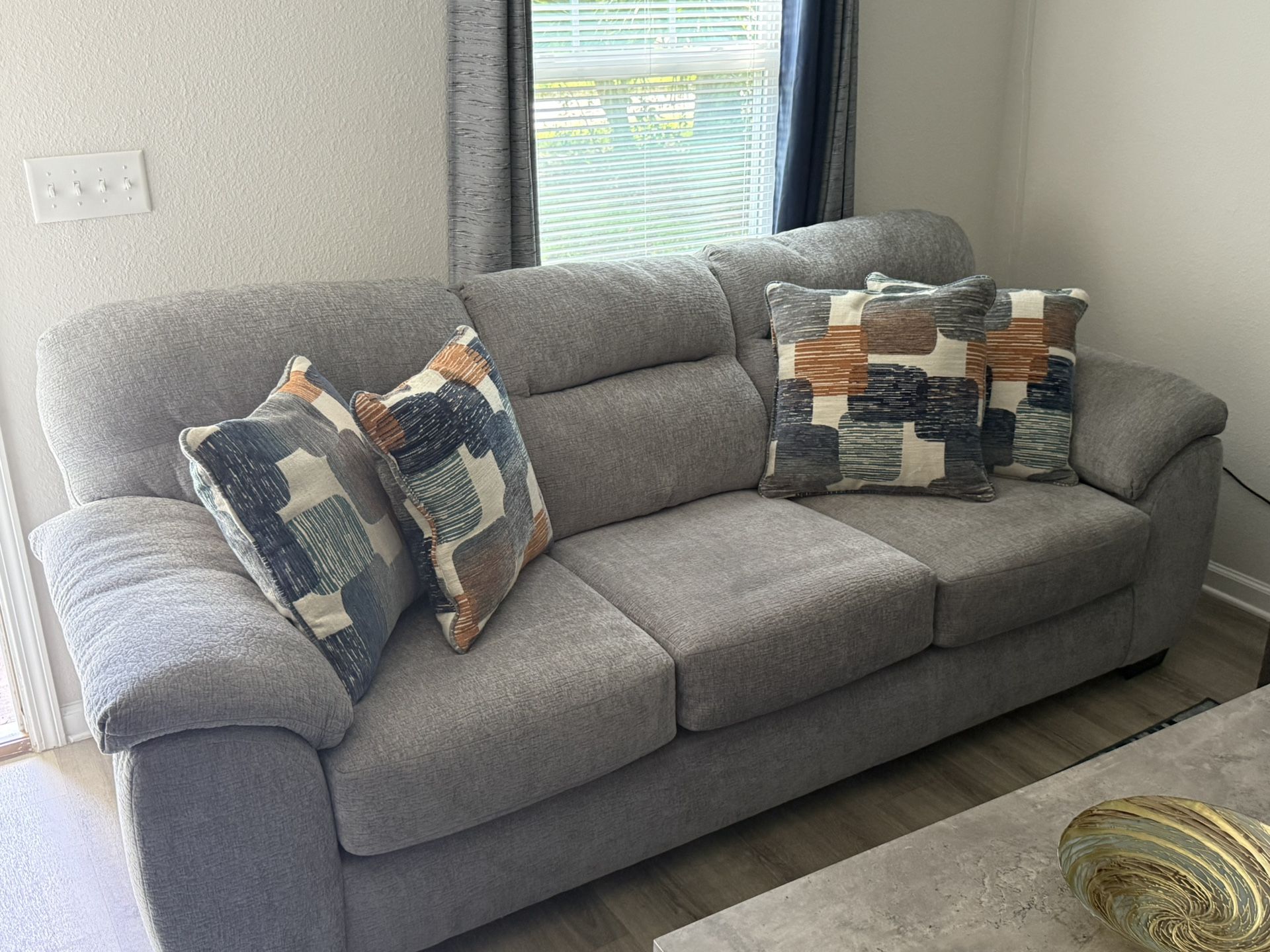 Living Room Set 2pc