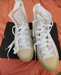 Converse Chuck Taylor High Top Sneakers