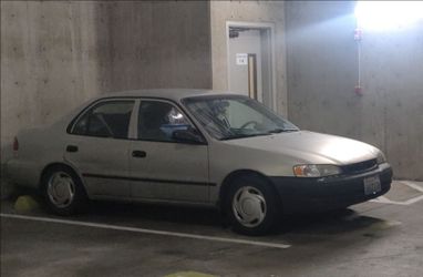 2000 Toyota Corolla 5spd / 149k miles
