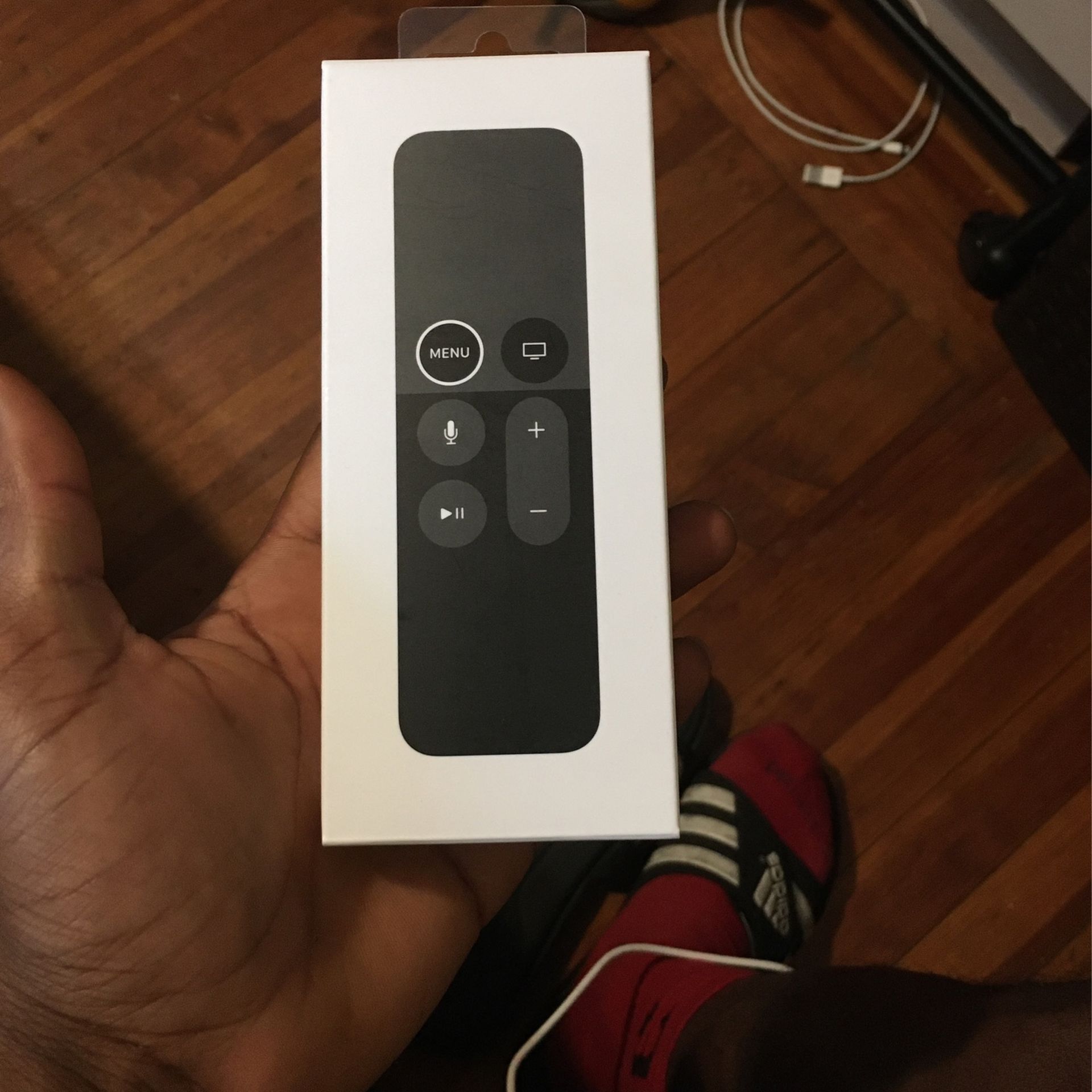 Apple Siri Remote 