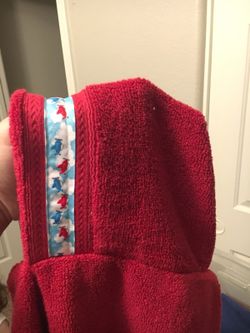 Hooded kid towels