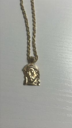 14K Gold Jesus Christ Pendant