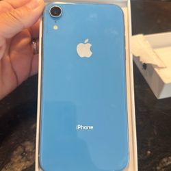 iPhone XR  64gb
