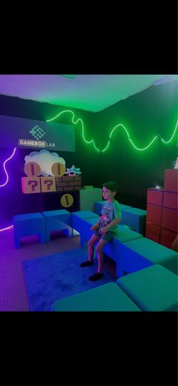 Super Mario Props and Decor