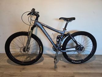 Trek Fuel EX 9 Trail Bike - Small